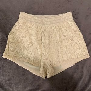 Women’s lace shorts